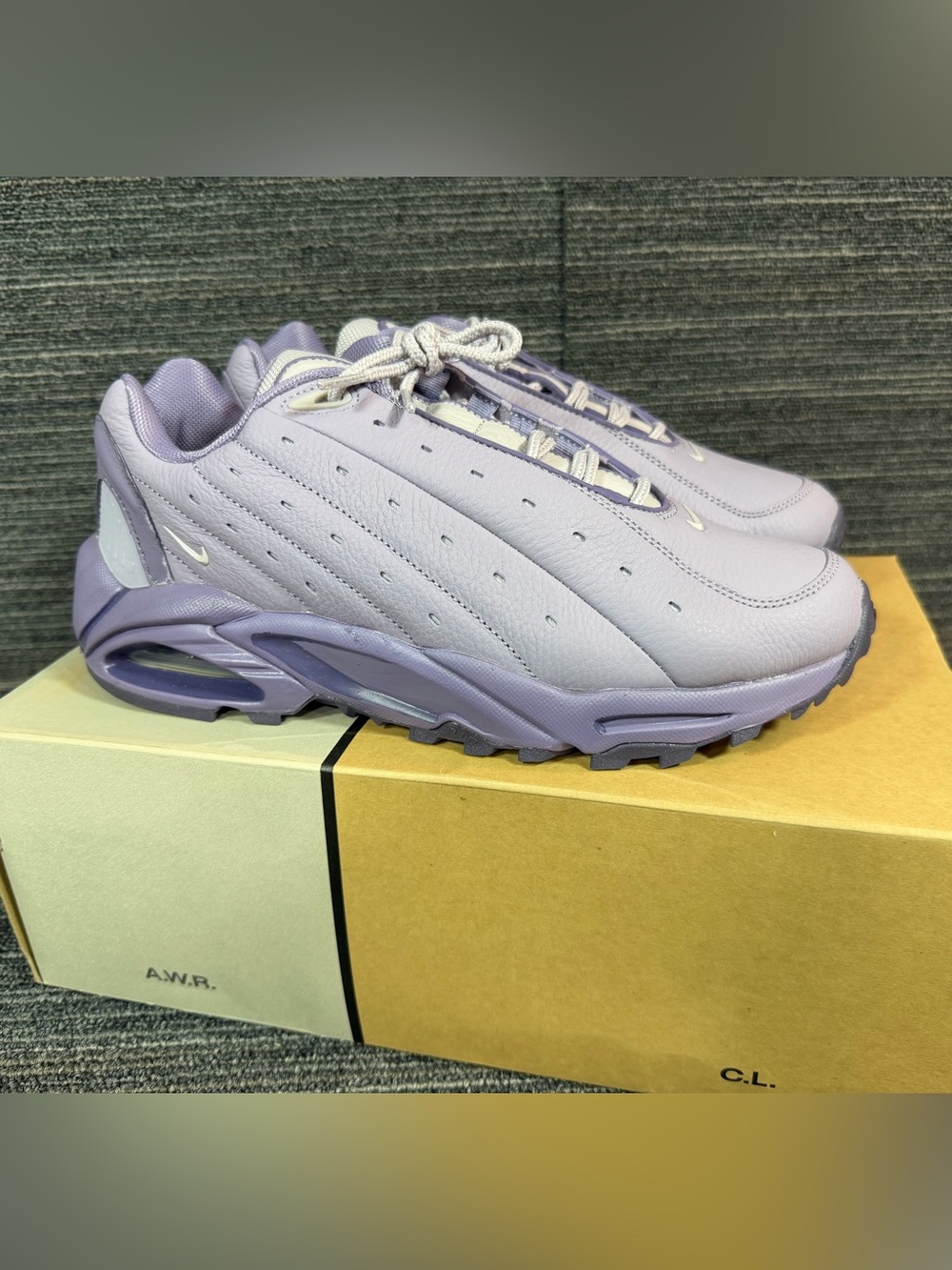 Nike NOCTA Hot Step Air Terra
Drake Violet Haze Mens 9 Women’s 10.5 New with Box